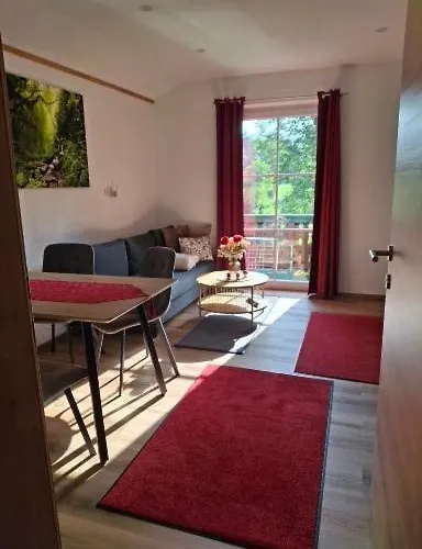 Haus Schoeffau Kwatera prywatna Strobl